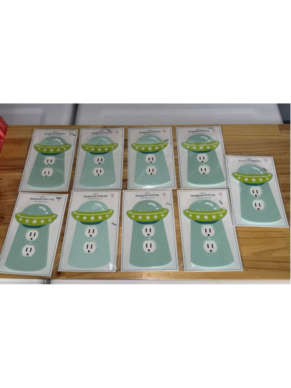 9 PK UFO Alien Spaceship Decorative Outlet Faceplate Teal & Green 4.5